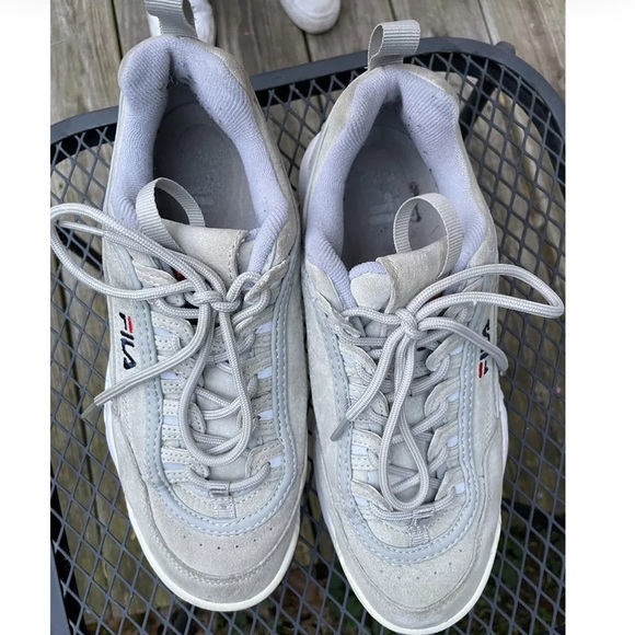 Fila Disruptor 2 Women’s Size 9 Gray Chunk Athletic Shoes - Picture 2 of 9
